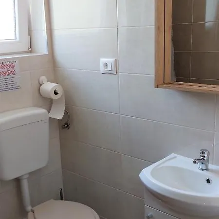 36262 - Megan Apartment *